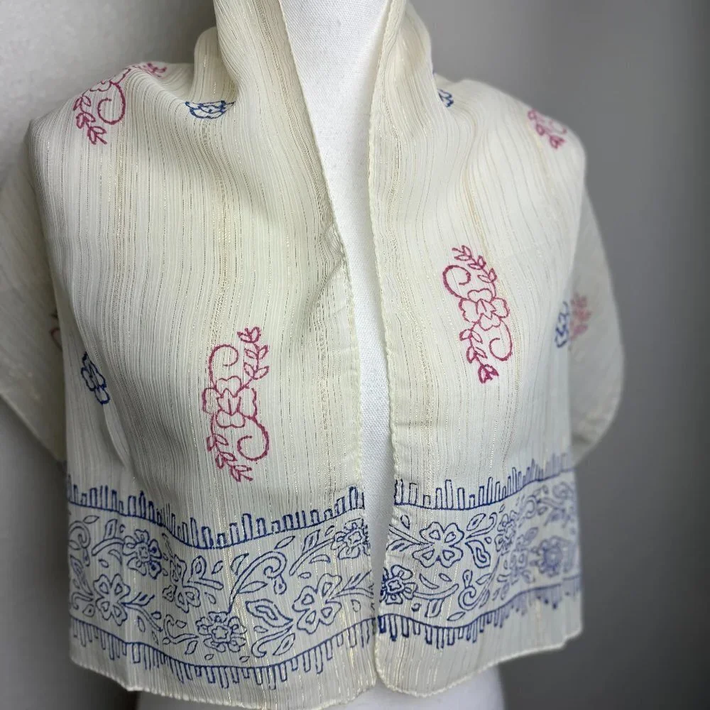 Vintage Scarf  Ivory Gold Metalic Tread